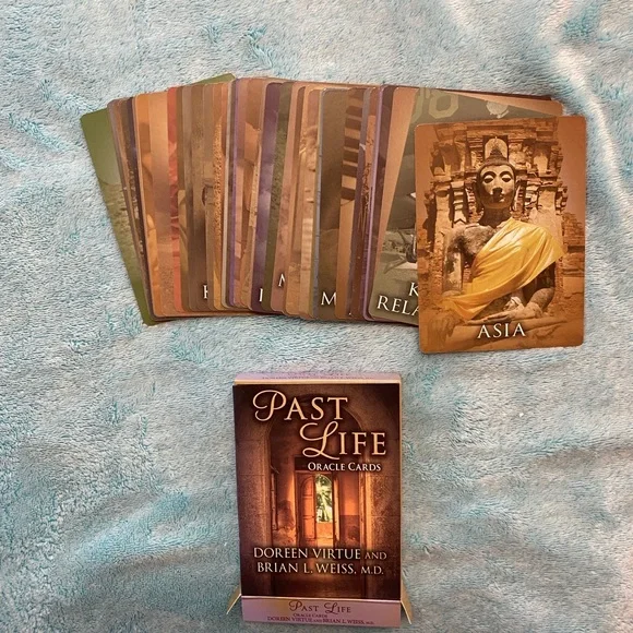 Past Life Oracle Cards , 44 Card Deck Doreen Virtue & Brian Weiss - Picture 2 of 5